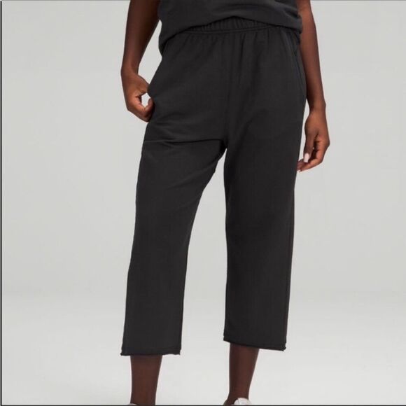 LULULEMON | LA Wide Leg Crop Pants Black With Red Logo Women’s Size 10 - Picture 1 of 12